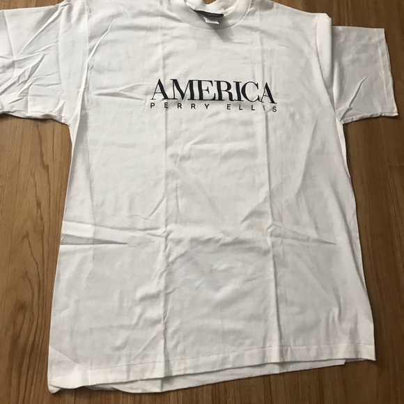 Perry Ellis - Picture 1 of 4